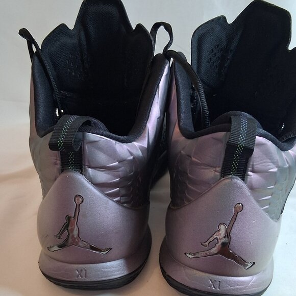 Jordon Melo 11 High-top Black and Turquoise Sneaker Size 11 - Picture 4 of 11